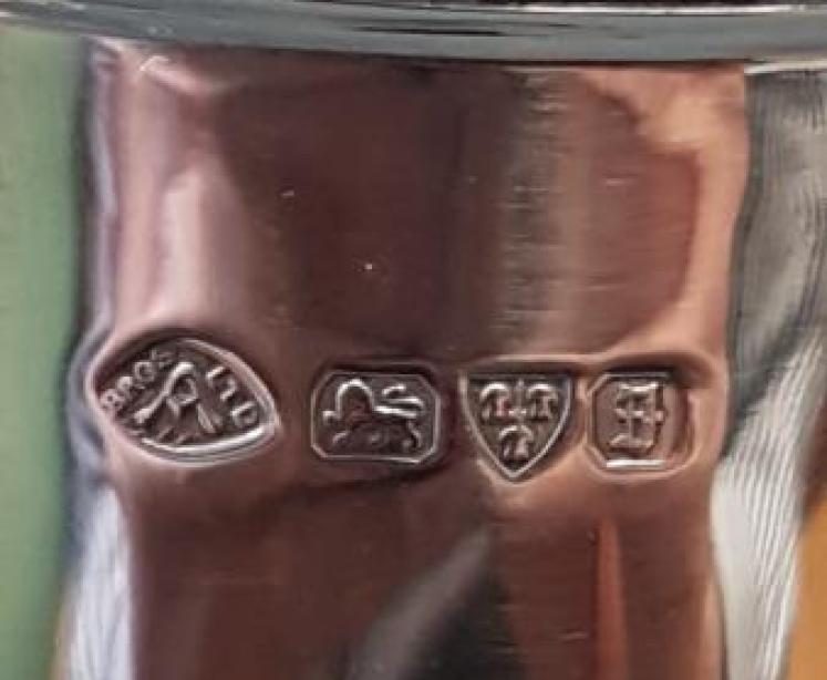 George V Chester Silver Mug - Image 4