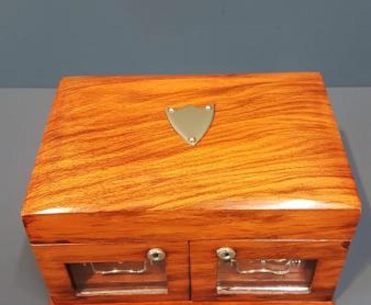 Victorian Figured Walnut Jewellery Box - Image 4