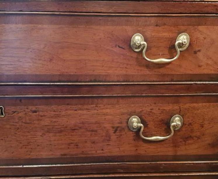 George III Solid Walnut Chest of Drawers - Image 4