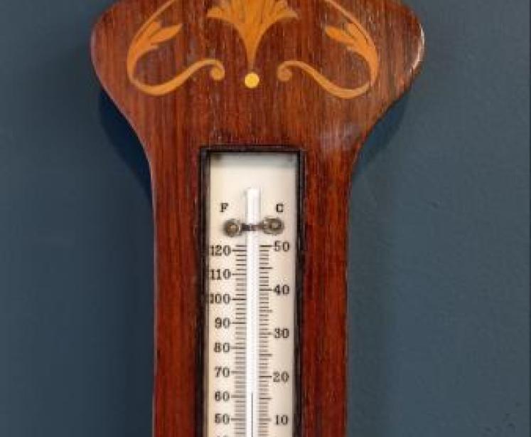 Small Victorian Rosewood Inlaid Banjo Barometer - Image 4