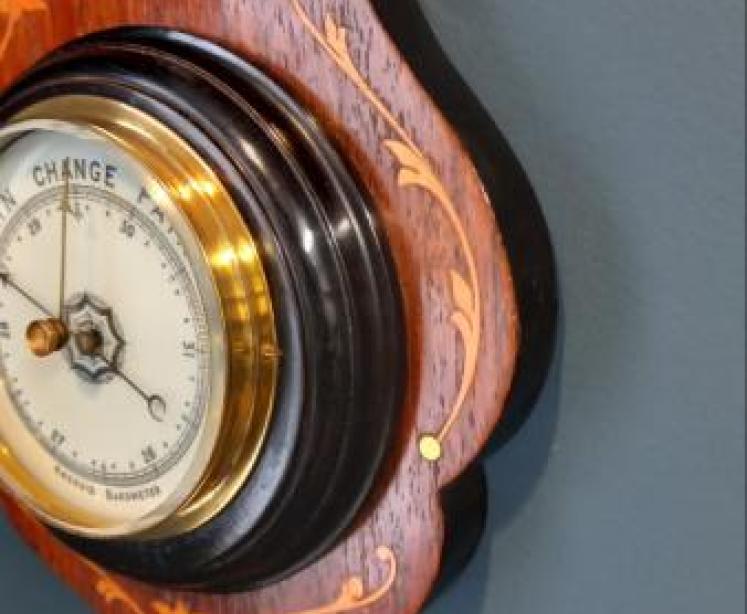 Small Victorian Rosewood Inlaid Banjo Barometer - Image 6