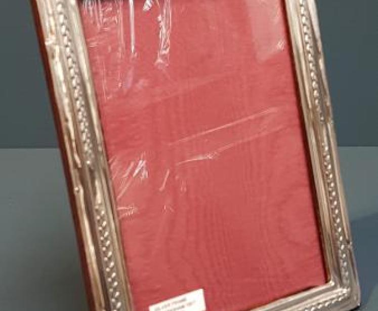 George V Portrait Size Silver Photo Frame - Image 6