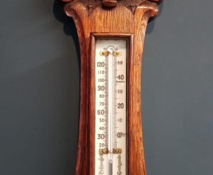 Small Victorian Carved Oak Preston Banjo Barometer - Image 3