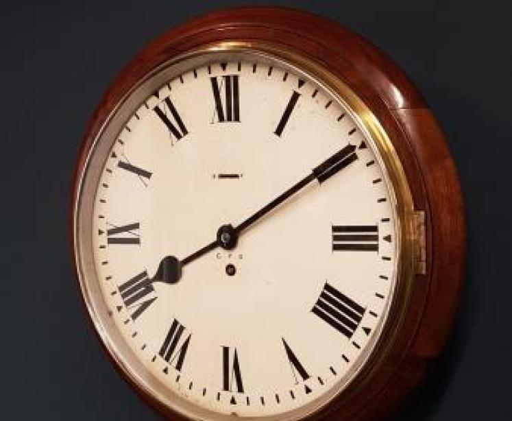 Edwardian Walnut Cased G.P.O. Dial Clock - Image 2
