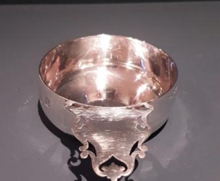 Irish Silver Wine Taster - Image 3