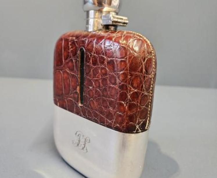 Dixon Sheffield Hip Flask - Image 2