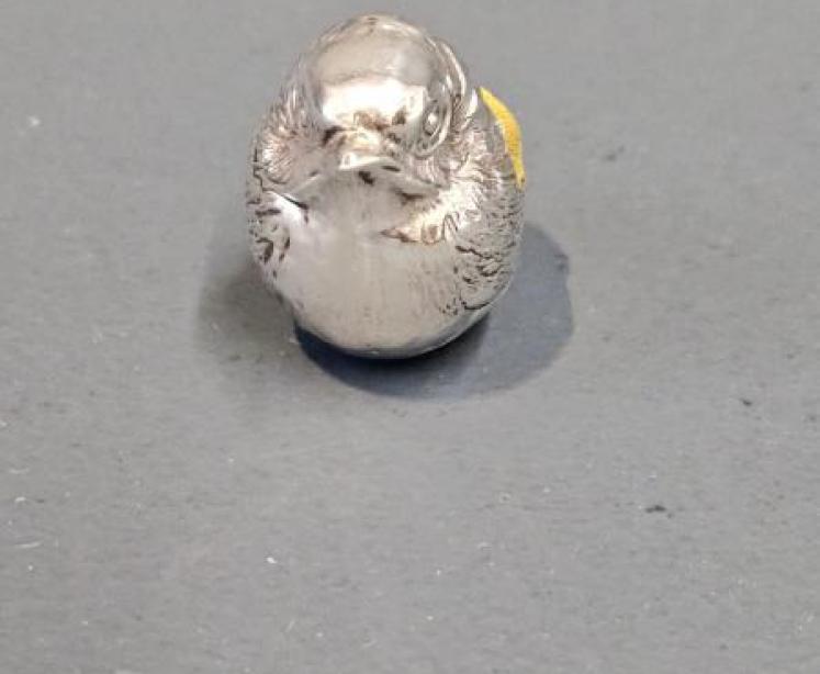  Chick Pin Cushion by Sampson Mordan - Image 6