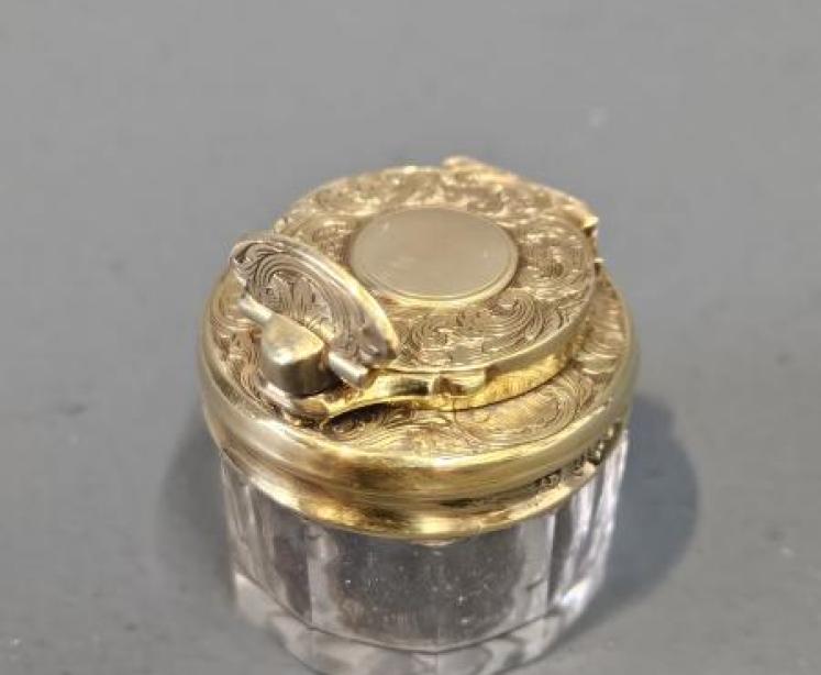 William IV Silver Gilt Travelling Ink Well - Image 1