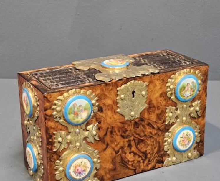 Victorian Burr Walnut Journal Box - Image 6