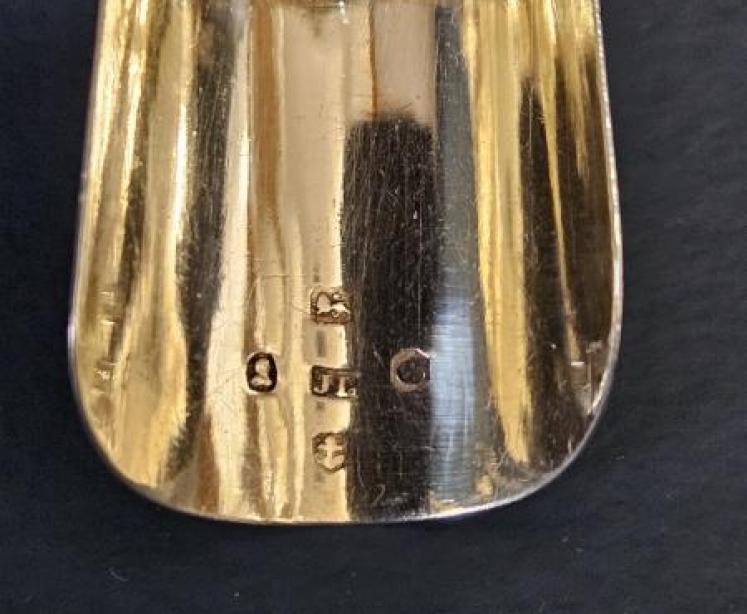 Georgian Silver Gilt Tea Scoop - Image 3