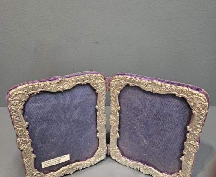 Victorian Double Silver Photo Frame - Image 5