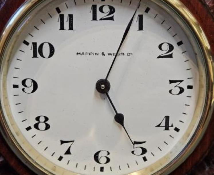 Victorian Carved Mahogany Mantel Clock  - Image 3