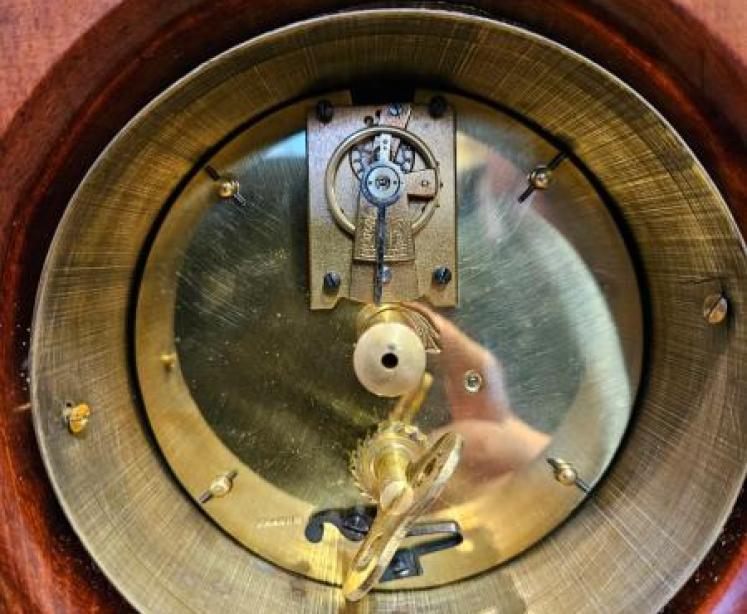 Victorian Carved Mahogany Mantel Clock  - Image 4