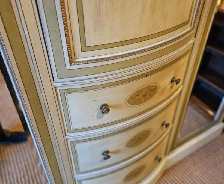 Superb Edwardian Robe with Original Painted and Gilded Finish  - Image 2