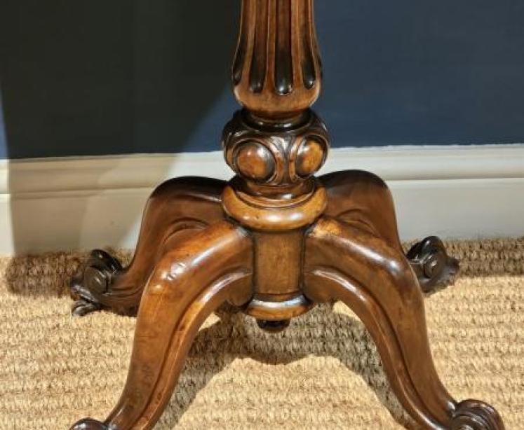 Early Victorian Burr Walnut Occasional Table - Image 5