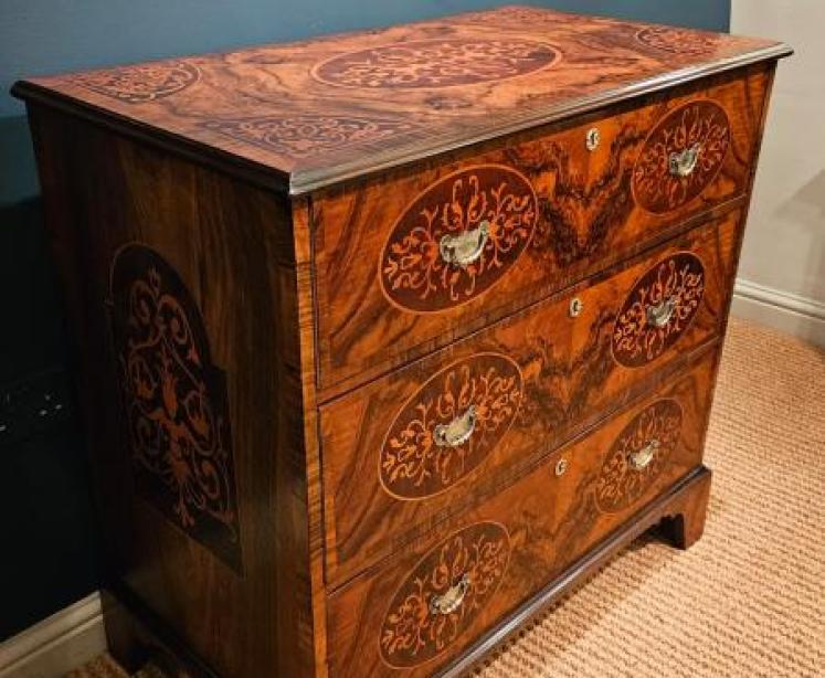 Superb Victorian Marquetry Walnut Chest of Drawers - Image 7