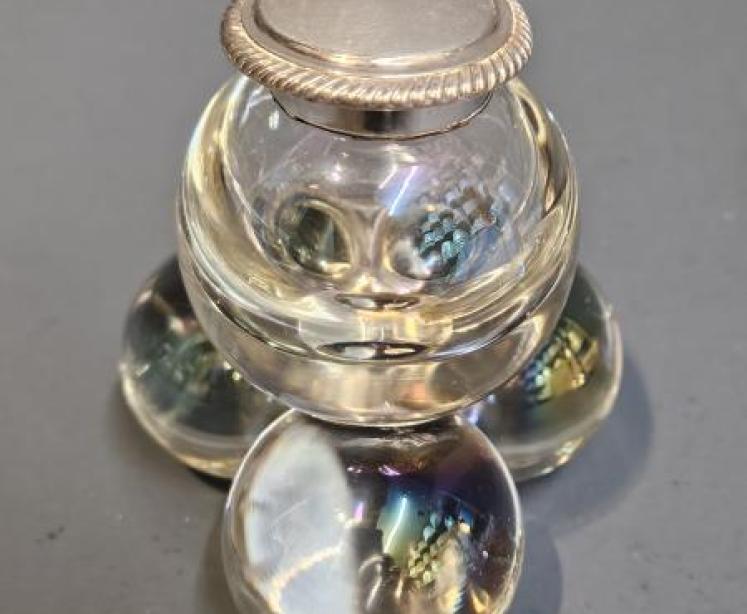 Unusual Victorian Opalescent Crystal and Silver Ink Well - Image 7