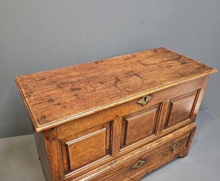 George II Oak Coffer Bach - Image 3