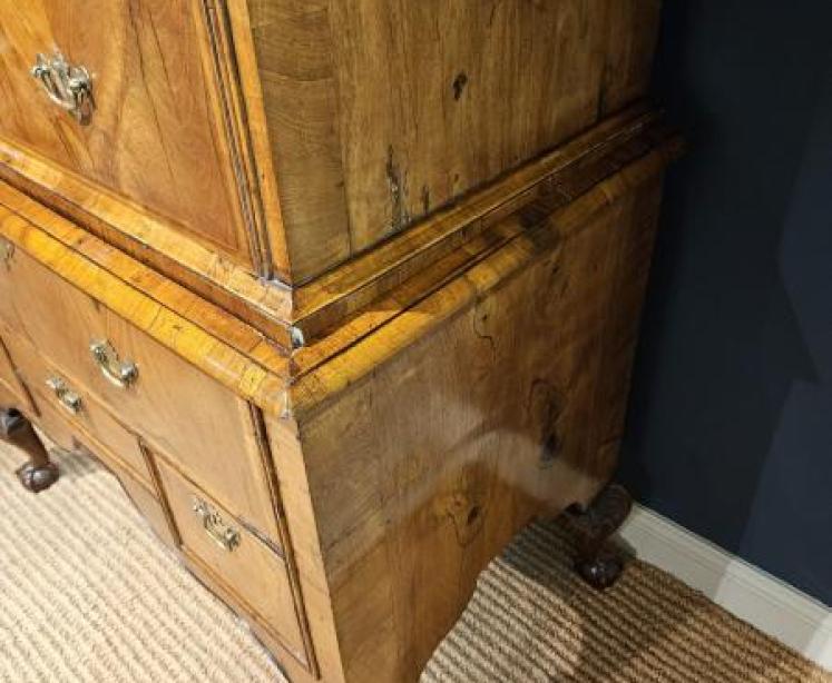 George I Walnut Chest on Stand - Image 2