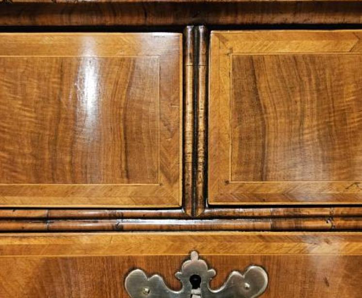 George I Walnut Chest on Stand - Image 3