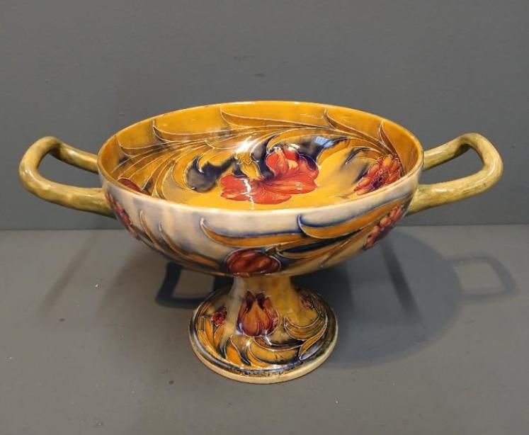 Early Moorcroft Spanish Twin Handled Tazza - Image 1