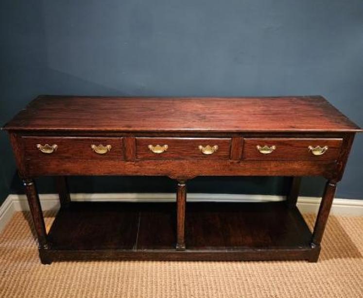 George II Oak Open Pot Board Dresser - Image 2