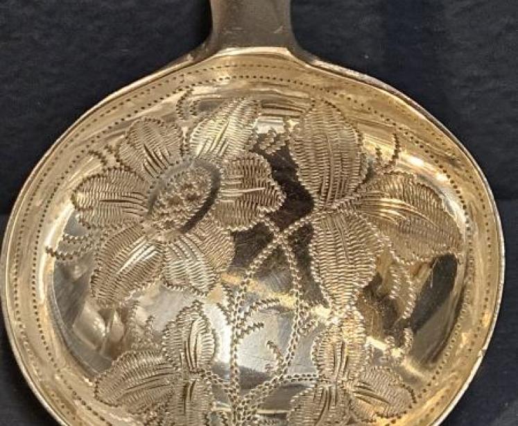 Early Victorian Silver Caddy Spoon - Image 2