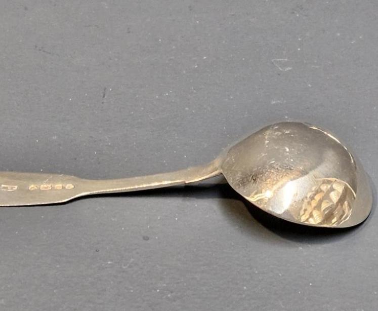 Early Victorian Silver Caddy Spoon - Image 5