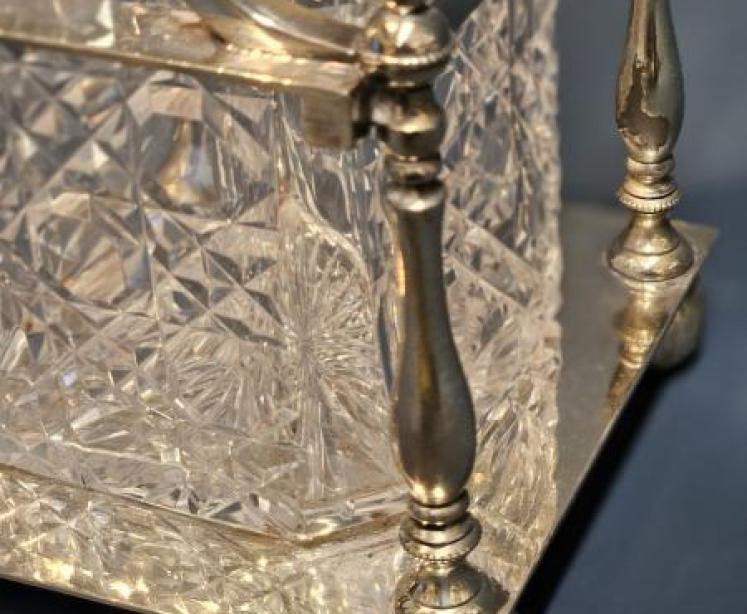 Victorian Cut Crystal Decanter & Silver Plated Stand - Image 4