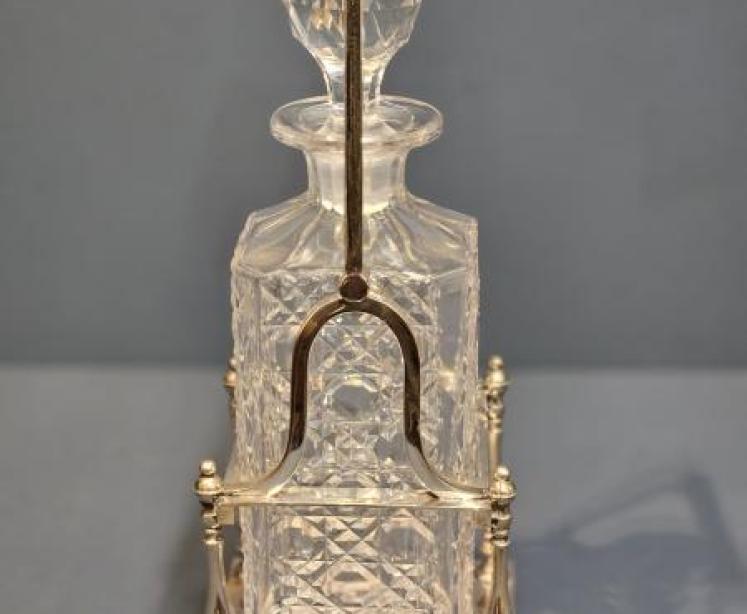 Victorian Cut Crystal Decanter & Silver Plated Stand - Image 5