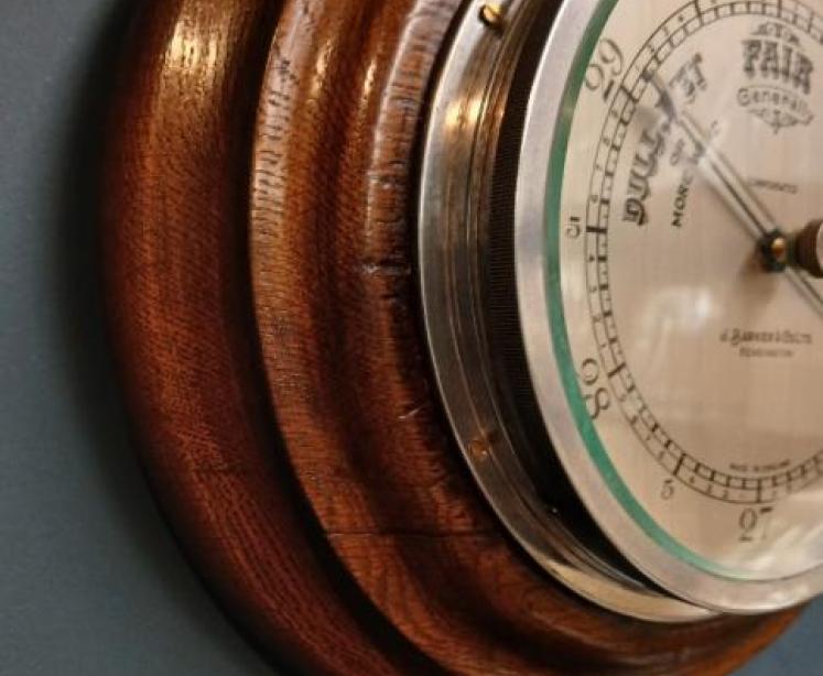 Edwardian Golden Oak Ship's Barometer - Image 4