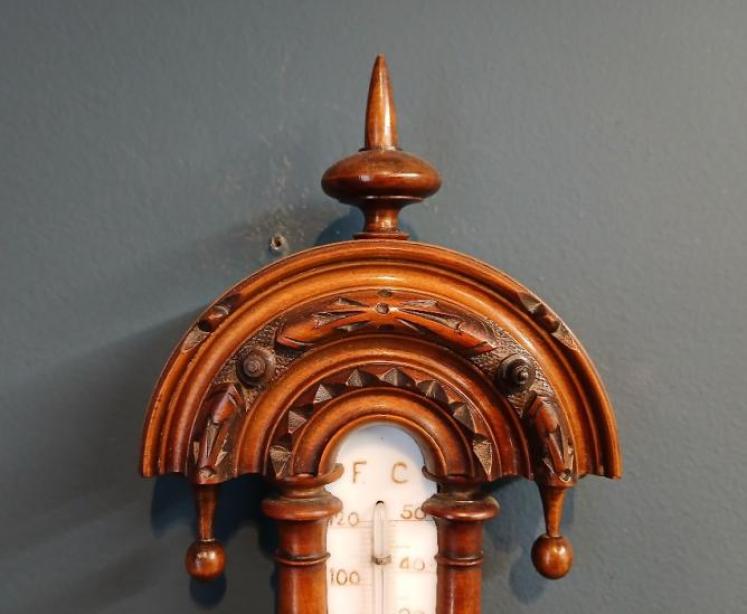 Small Victorian Walnut Pendant Banjo Barometer - Image 4