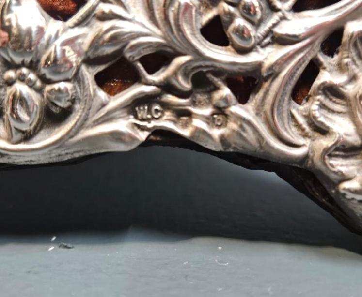 Victorian Silver Photo Frame By William Comyns  - Image 5