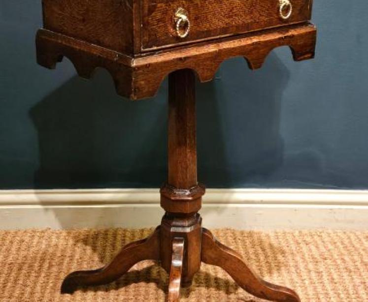 George II Oak Tripod Side Table - Image 2