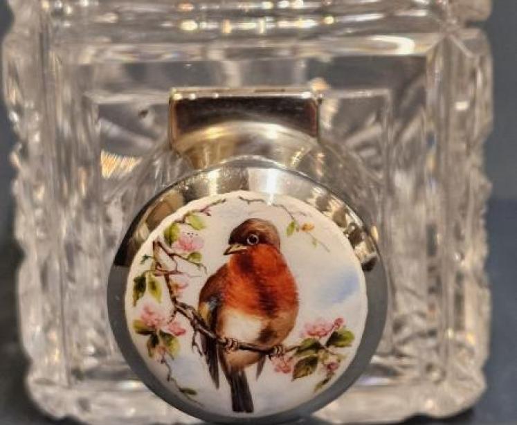 Outstanding Quality Silver and Enamel Scent Bottle - Image 2