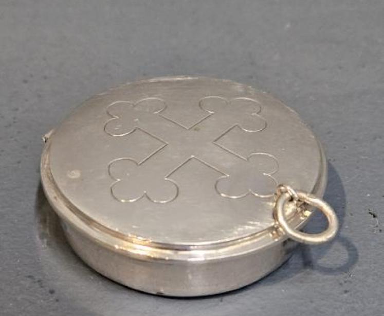 Silver Pyx - Image 1