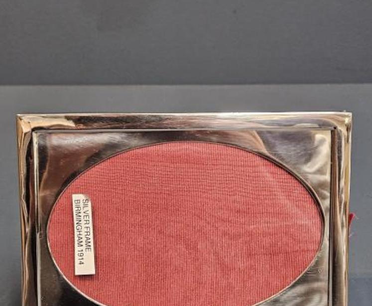 George V Silver Photo Frame - Image 3