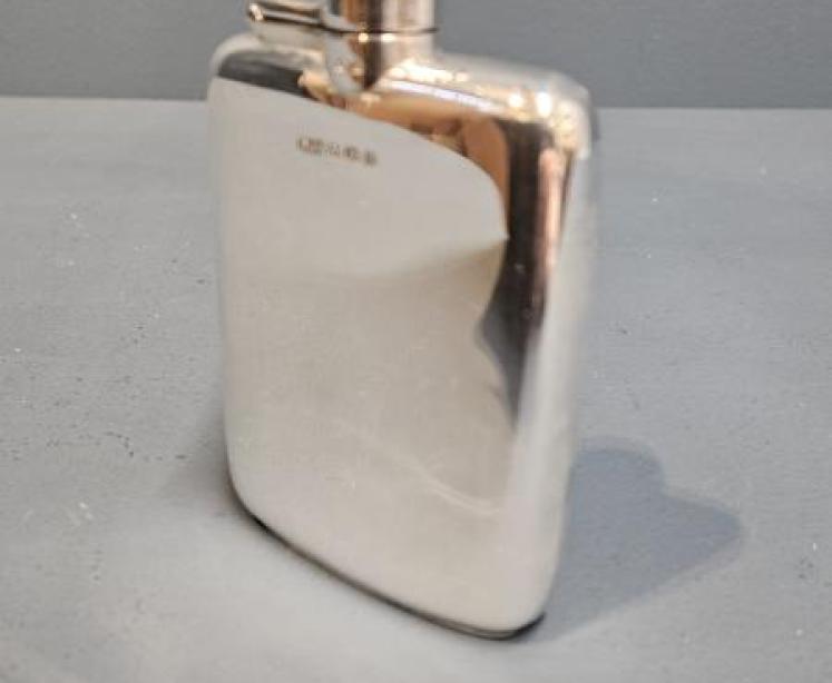 George V Period Silver Curved Hip Flask - Image 2
