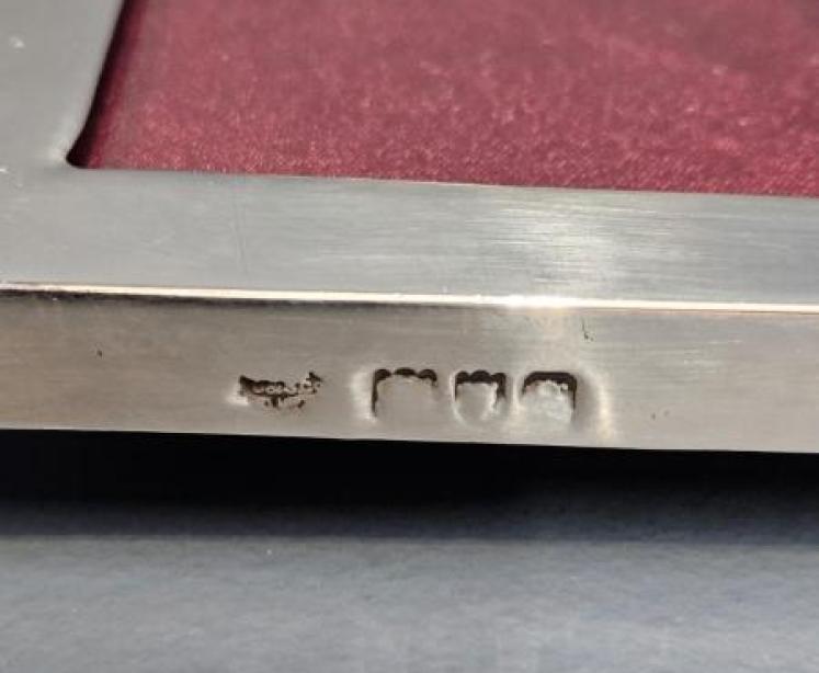 Edwardian Silver Photo Frame With Ribbon Crest - Image 3