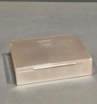 Silver Card Box with Rising Card Tray