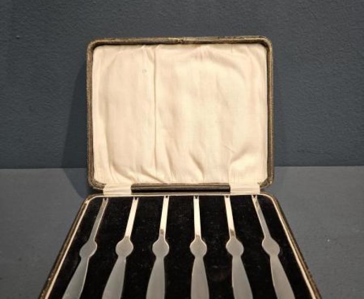 Set of Six George V Silver Crab Picks - Image 1