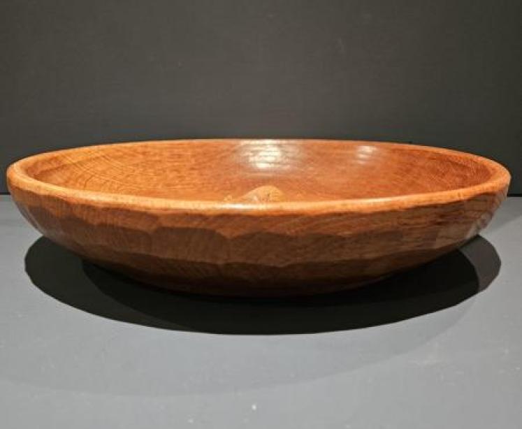 Large Thompsons of Kilburn Mouseman Adzed Oak Bowl - Image 4