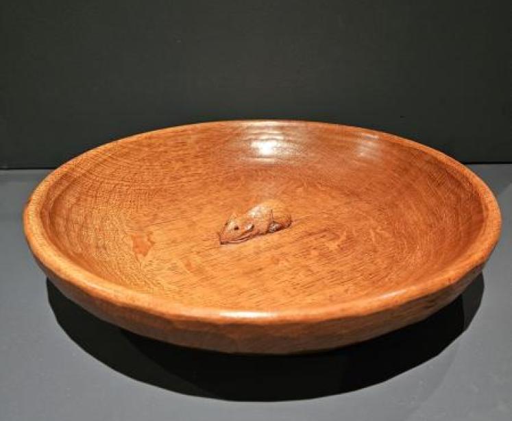Large Thompsons of Kilburn Mouseman Adzed Oak Bowl - Image 6