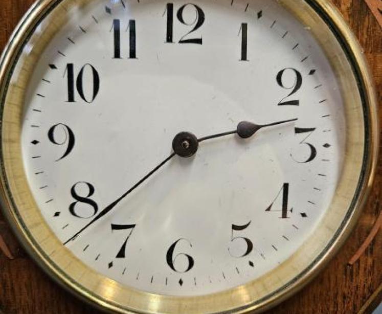 Brass Inlaid Art Nouveau Mantel Clock - Image 2