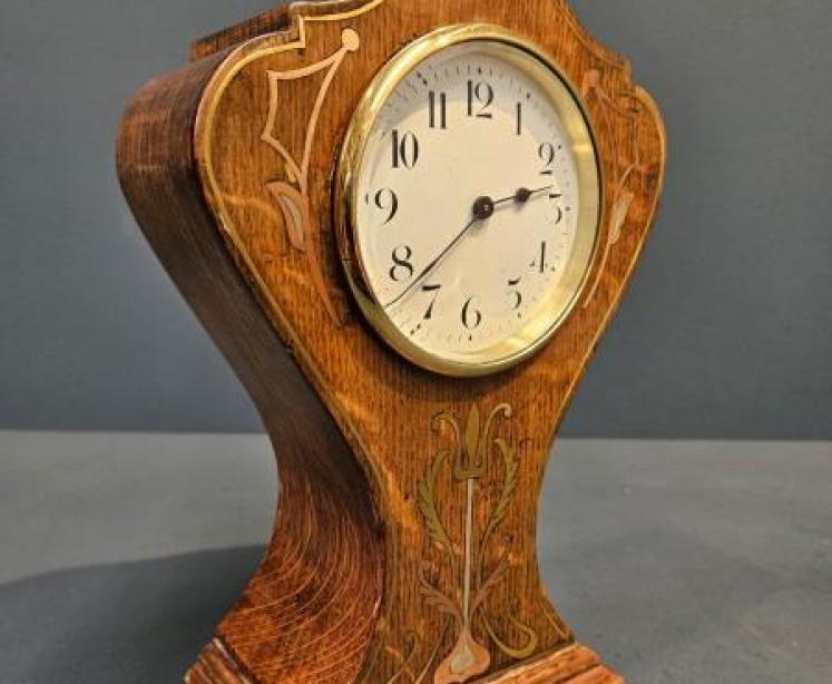 Brass Inlaid Art Nouveau Mantel Clock - Image 5