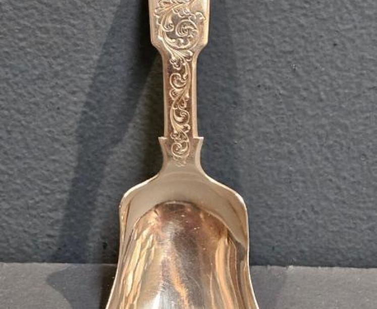 Early Victorian Silver Caddy Spoon - Image 4