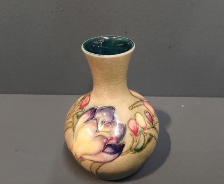 Moorcroft Freesia on Green Ground Vase - Image 6