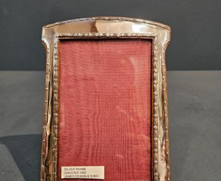 George V Silver Photo Frame  - Image 1