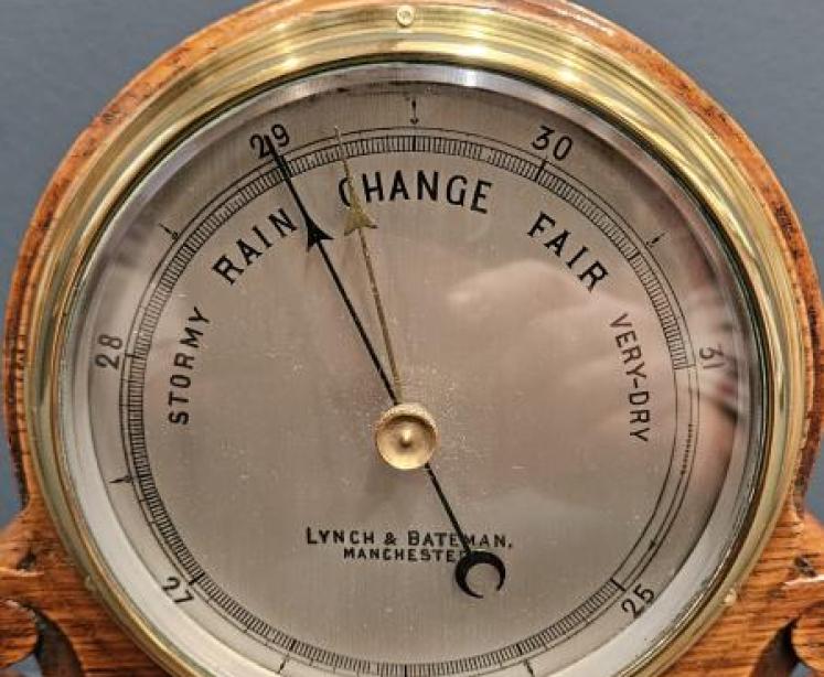 Victorian Oak Desktop Barometer by Lynch and Bateman - Image 6
