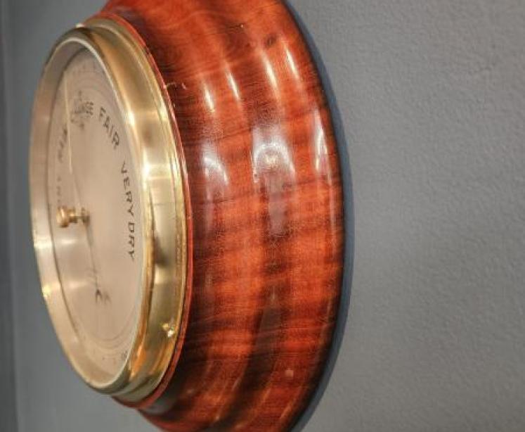 Victorian Turned Walnut Barometer by A Franks of Manchester - Image 5